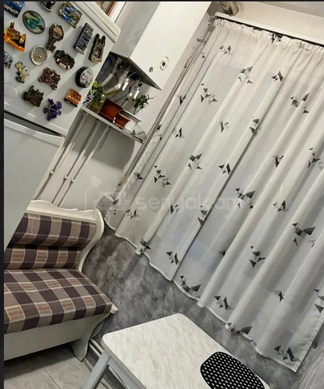 3 Սենյականոց Բնակարան Քարե Շենքում, 70քմ, 3/5 հարկ, Կապիտալ Վերանորոգված, Կահավորված