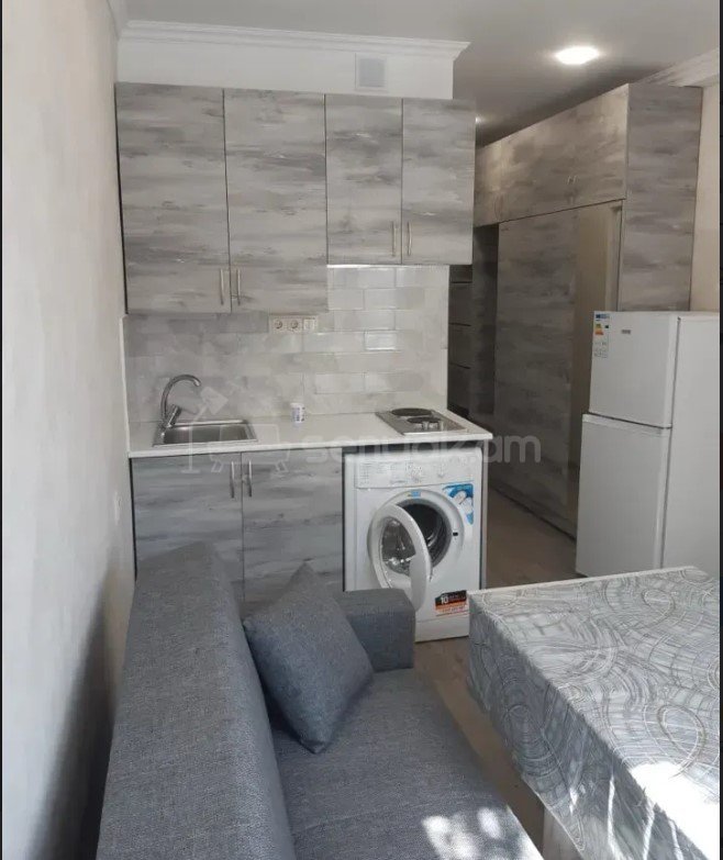 1 Սենյականոց Բնակարան Քարե Շենքում, 20քմ, 4/6 հարկ, Կապիտալ Վերանորոգված, Կահավորված