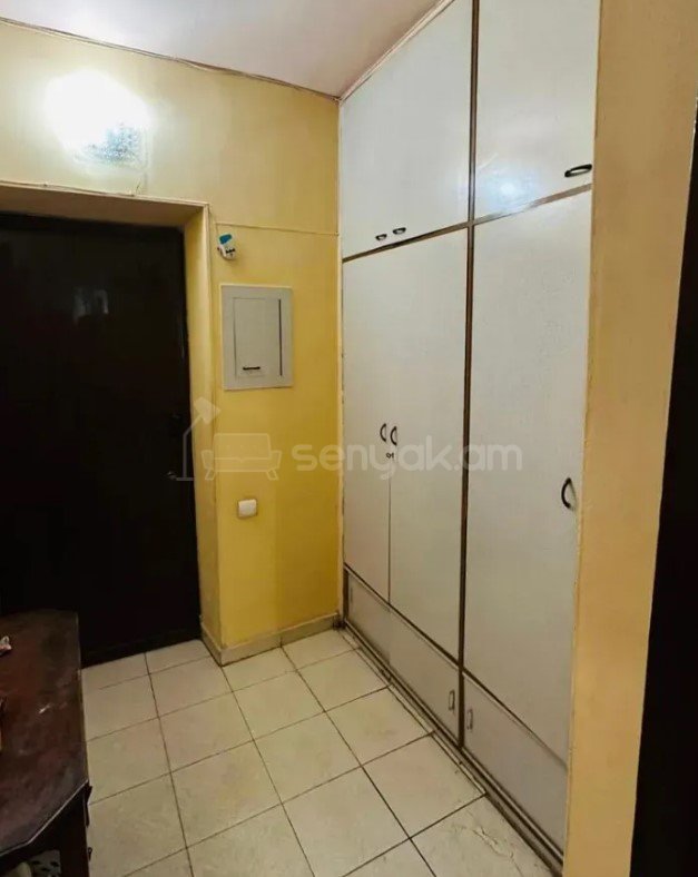 2 Սենյականոց Բնակարան Քարե Շենքում, 54քմ, 5/7 հարկ, Կապիտալ Վերանորոգված, Կահավորված