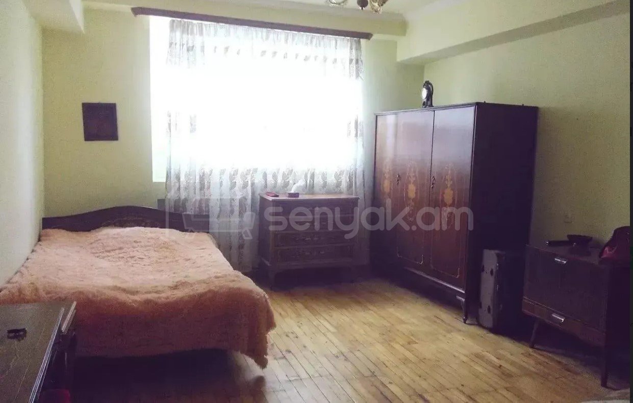 3 Սենյականոց Բնակարան, 90քմ, 1/10 հարկ, Կապիտալ Վերանորոգված, Կահավորված