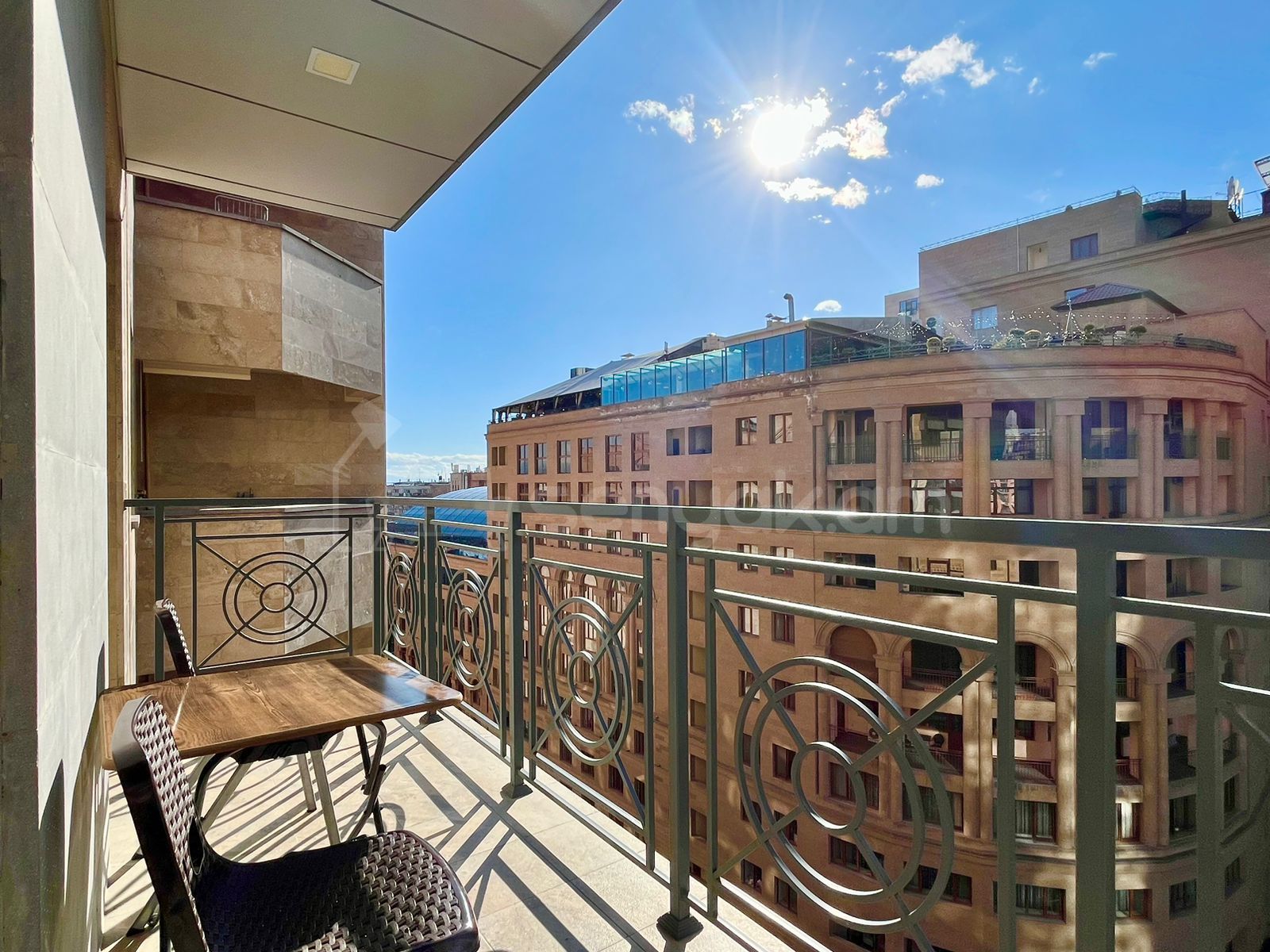 2 Սենյականոց Բնակարան Նորակառույցում, 50քմ, 6/15 հարկ, Դիզայներական Վերանորոգված