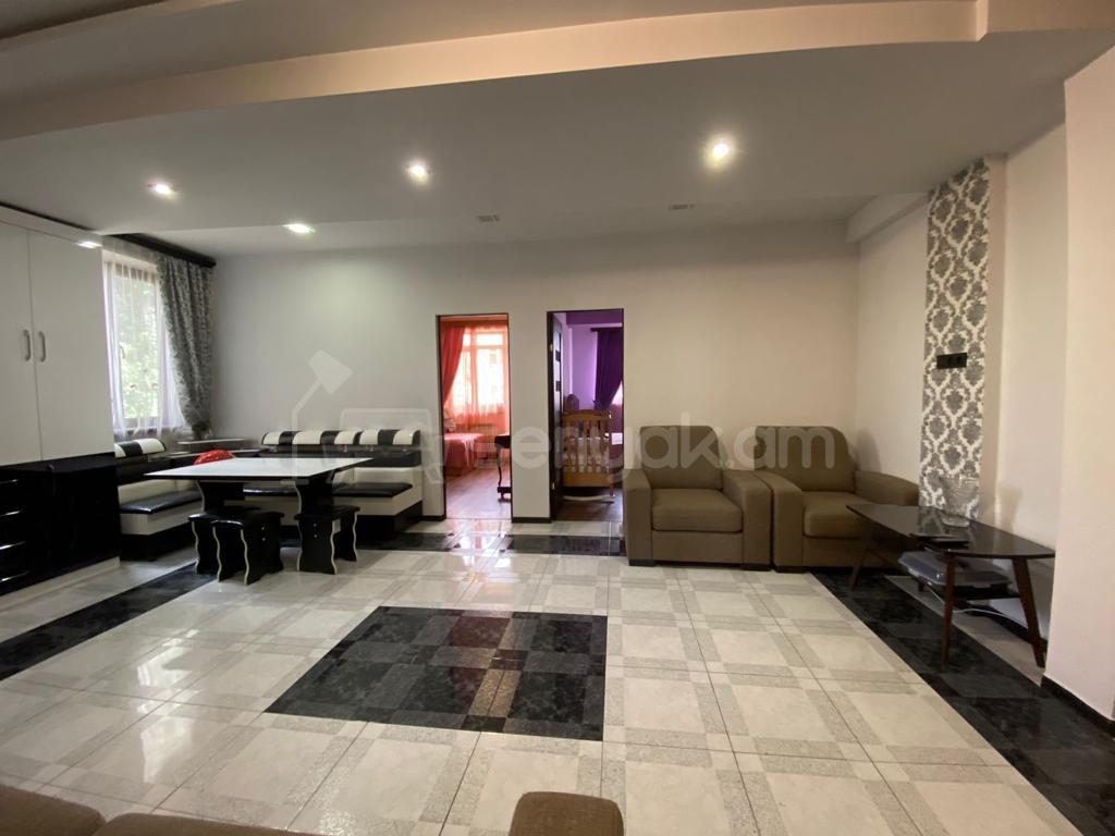 4 Սենյականոց Բնակարան, 110քմ, 3/5 հարկ, Դիզայներական Վերանորոգված