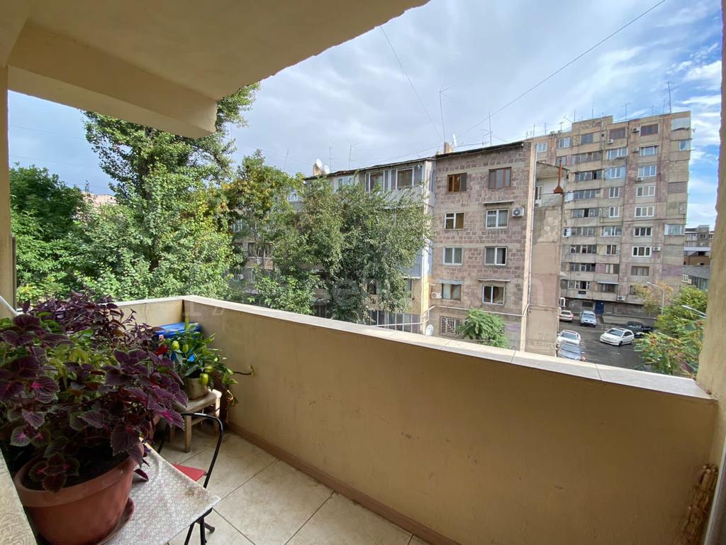 4 Սենյականոց Բնակարան, 110քմ, 3/5 հարկ, Դիզայներական Վերանորոգված