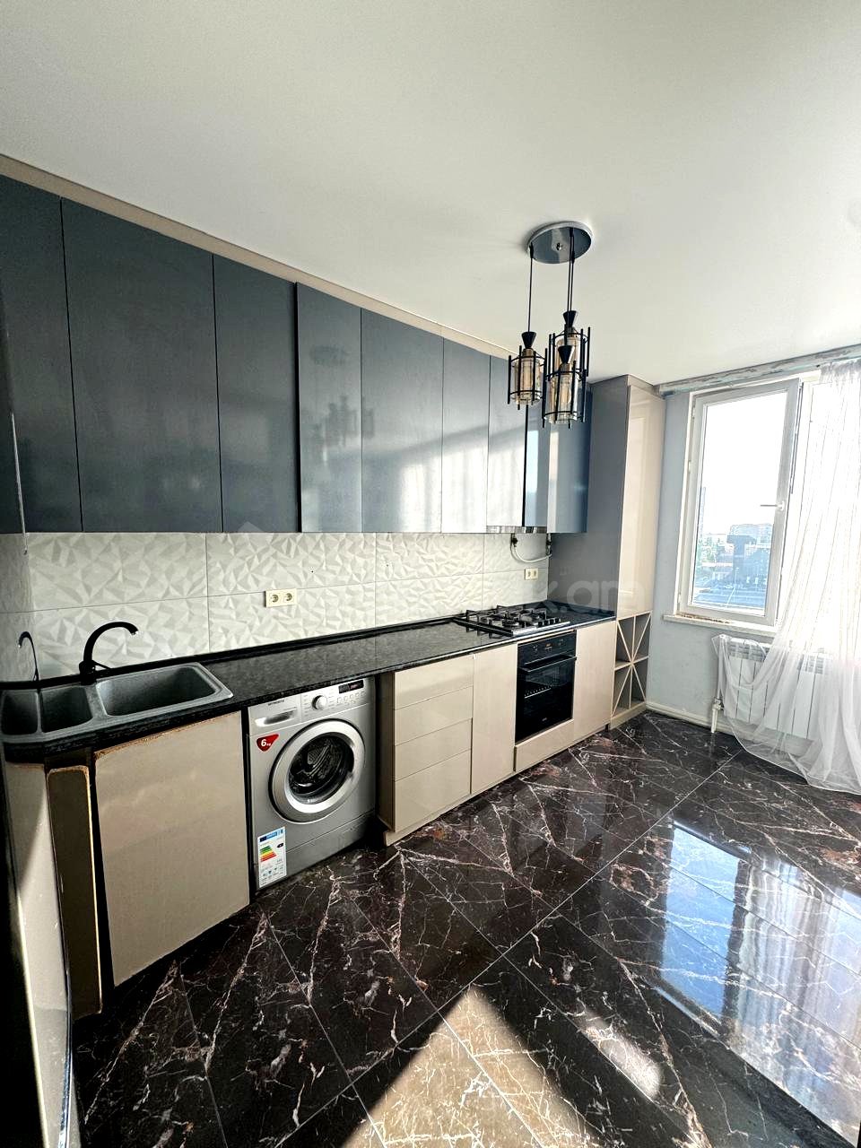 3 Սենյականոց Բնակարան Նորակառույցում, 66քմ, 8/12 հարկ, Կապիտալ Վերանորոգված