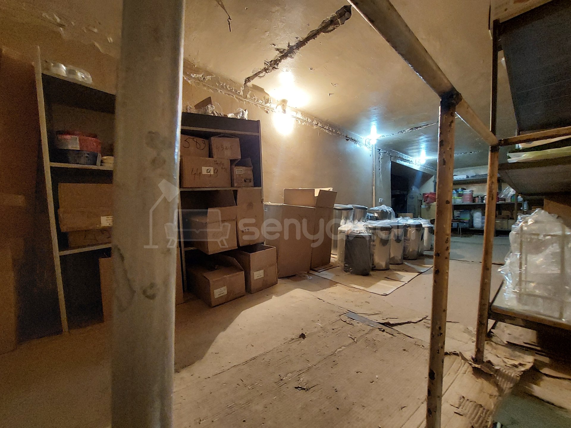 Սպասարկման Տարածք, 240քմ, Կապիտալ Վերանորոգված