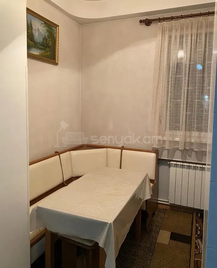 4 Սենյականոց Բնակարան, 80քմ, 1/9 հարկ, Կոսմետիկ Վերանորոգված