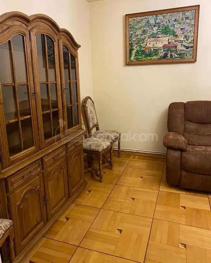 4 Սենյականոց Բնակարան, 80քմ, 1/9 հարկ, Կոսմետիկ Վերանորոգված