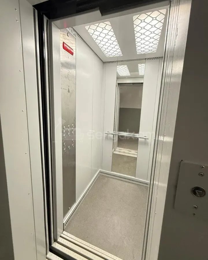 3 Սենյականոց Բնակարան, 75քմ, 4/9 հարկ, Կապիտալ Վերանորոգված