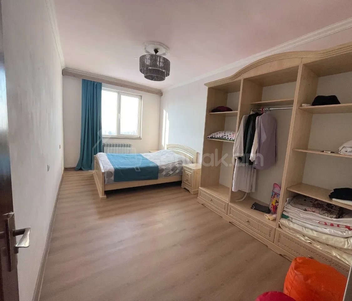 4 Սենյականոց Բնակարան, 98քմ, 10/16 հարկ, Կապիտալ Վերանորոգված