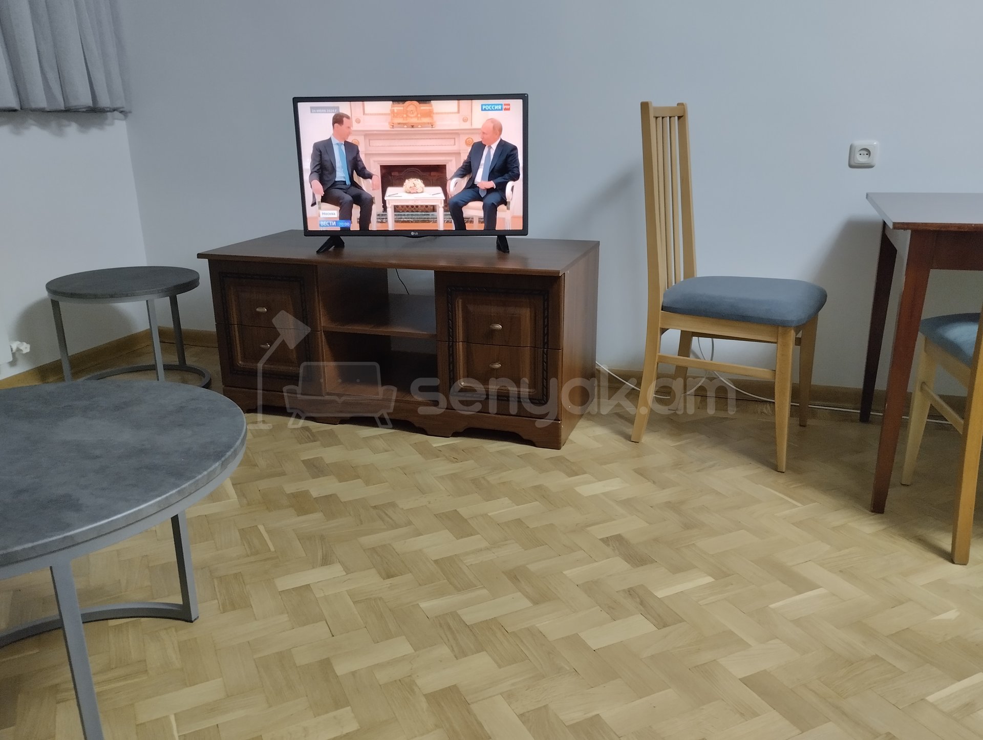 1 Սենյականոց Բնակարան Քարե Շենքում, 54քմ, 2/5 հարկ, Կապիտալ Վերանորոգված, Կահավորված