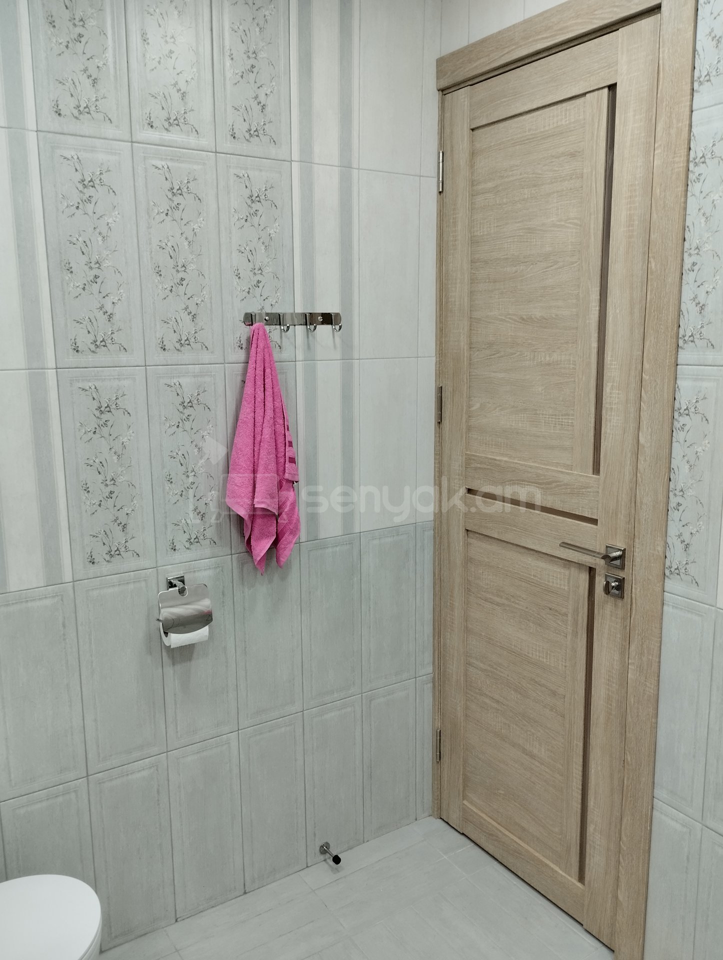 1 Սենյականոց Բնակարան Քարե Շենքում, 54քմ, 2/5 հարկ, Կապիտալ Վերանորոգված, Կահավորված