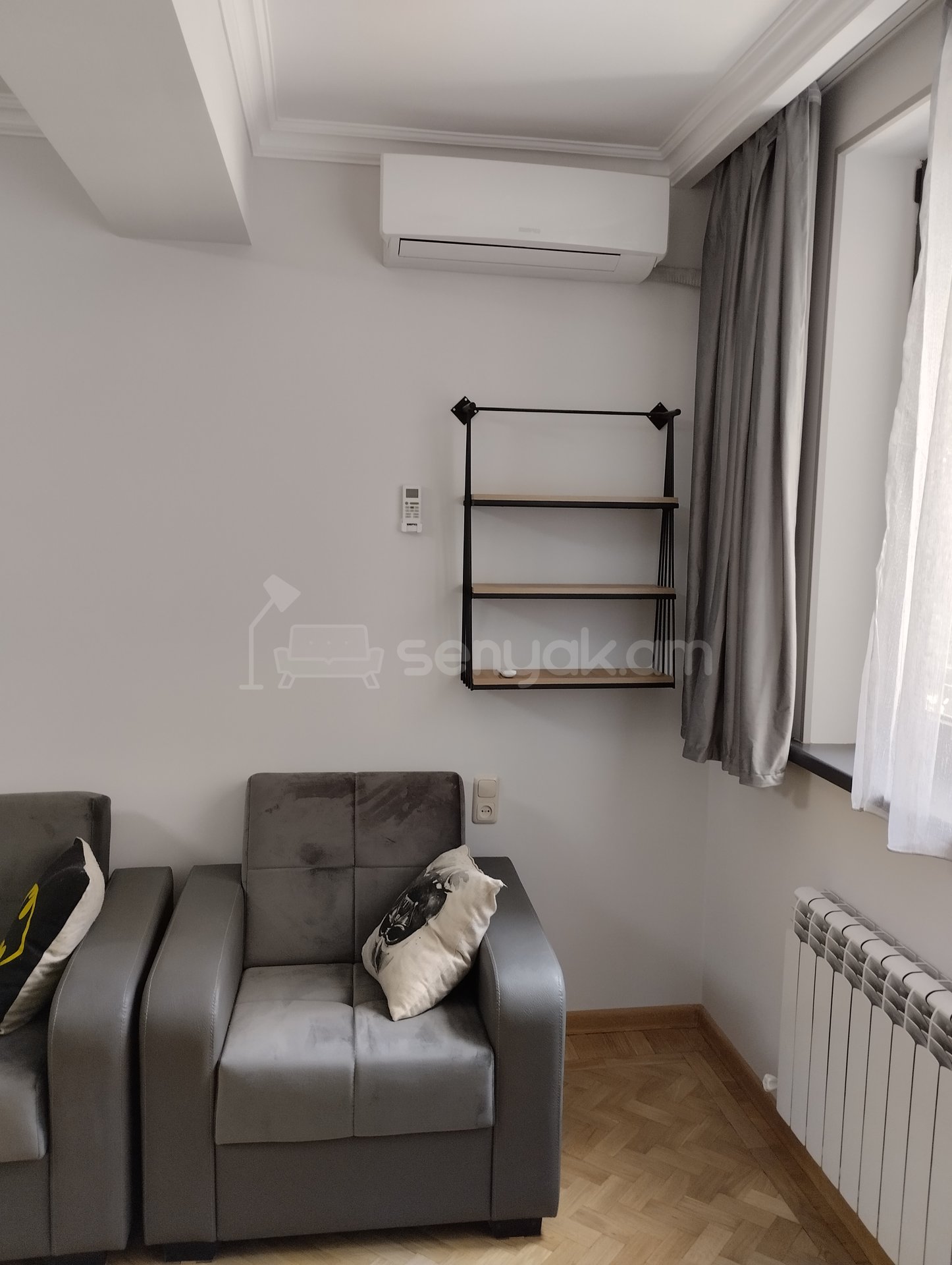 1 Սենյականոց Բնակարան Քարե Շենքում, 54քմ, 2/5 հարկ, Կապիտալ Վերանորոգված, Կահավորված