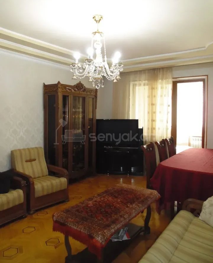 3 Սենյականոց Բնակարան, 82քմ, 2/9 հարկ, Կոսմետիկ Վերանորոգված