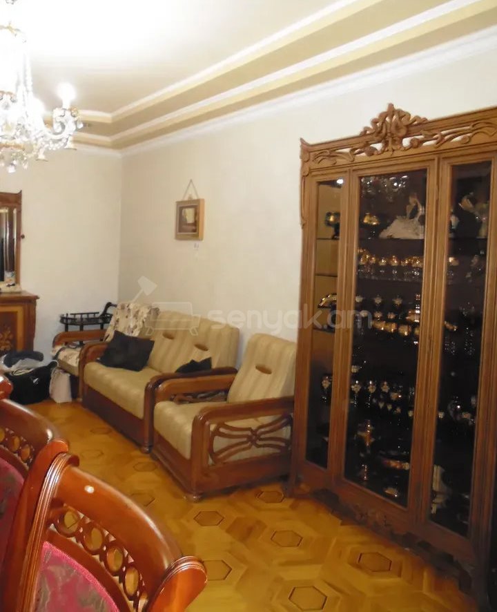 3 Սենյականոց Բնակարան, 82քմ, 2/9 հարկ, Կոսմետիկ Վերանորոգված