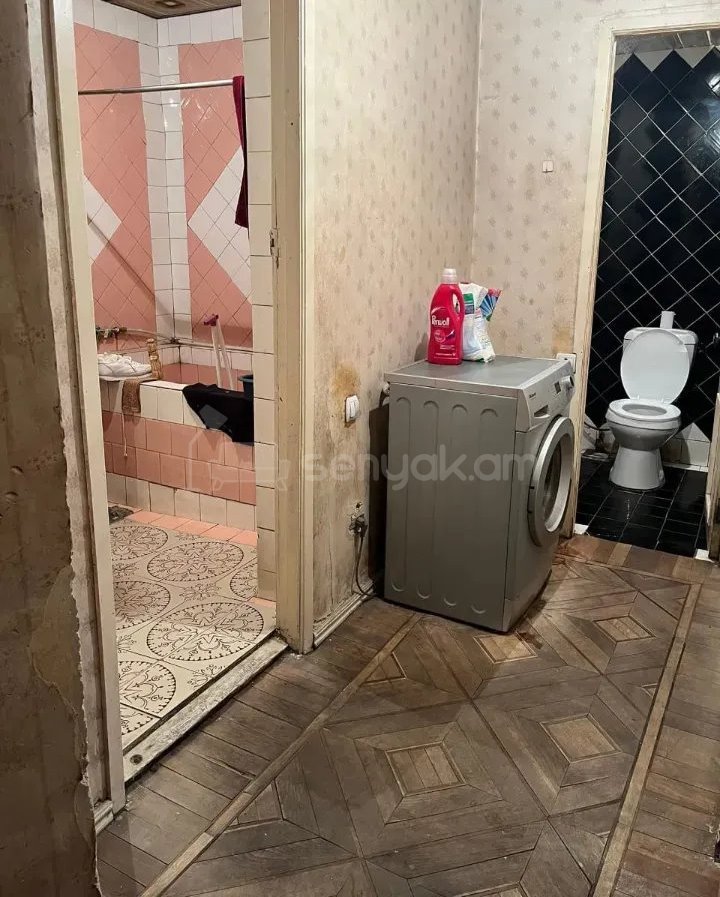 4 Սենյականոց Բնակարան, 94քմ, 1/9 հարկ, Նորմալ Վիճակում