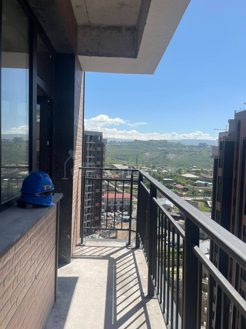 3 Սենյականոց Բնակարան, 83քմ, 14/15 հարկ, Զրոյական Վիճակում