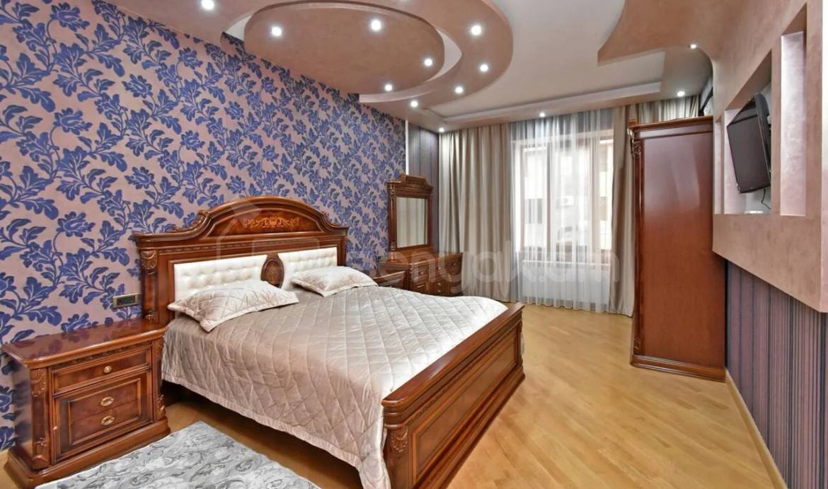 4 Սենյականոց Բնակարան Նորակառույցում, 196քմ, 6/16 հարկ, Կապիտալ Վերանորոգված