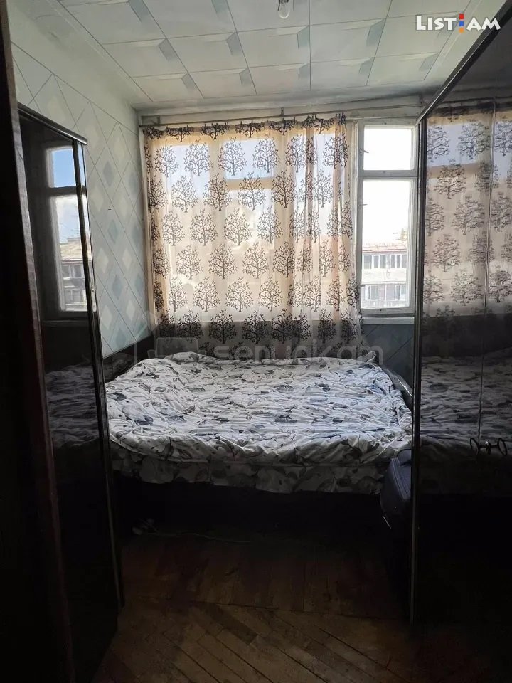 2 Սենյականոց Բնակարան Քարե Շենքում, 67քմ, 3/8 հարկ, Պետական Վիճակում