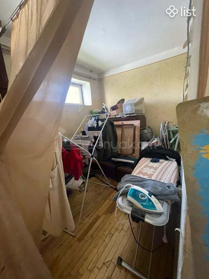 2 Սենյականոց Բնակարան Քարե Շենքում, 65քմ, 2/5 հարկ, Նորմալ Վիճակում