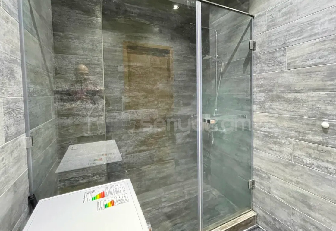 2 Սենյականոց Բնակարան Նորակառույցում, 53քմ, 9/10 հարկ, Դիզայներական Վերանորոգված, Կահավորված, Արևկող