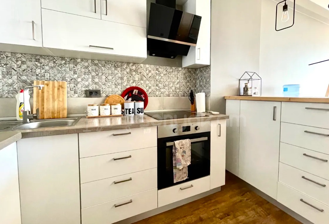 2 Սենյականոց Բնակարան Նորակառույցում, 53քմ, 9/10 հարկ, Դիզայներական Վերանորոգված, Կահավորված, Արևկող