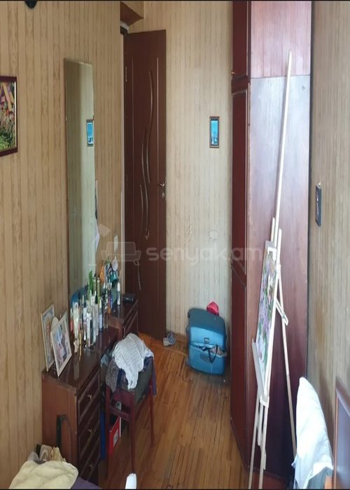 4 Սենյականոց Բնակարան Քարե Շենքում, 102քմ, 5/5 հարկ, Կոսմետիկ Վերանորոգված