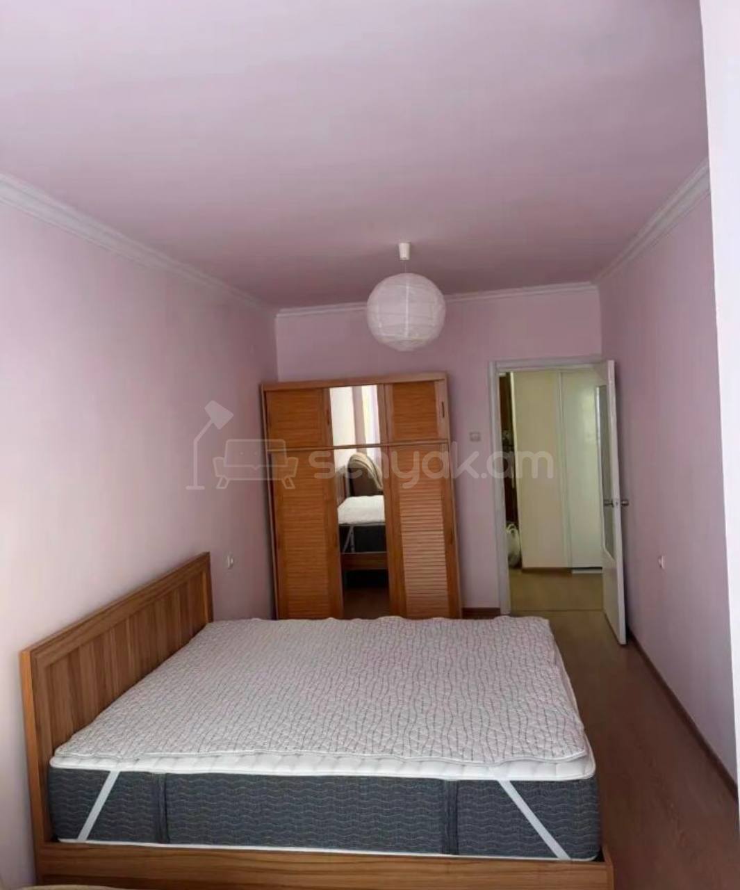 3 Սենյականոց Բնակարան, 95քմ, 13/16 հարկ, Նորմալ Վիճակում, Կահավորված, Արևկող