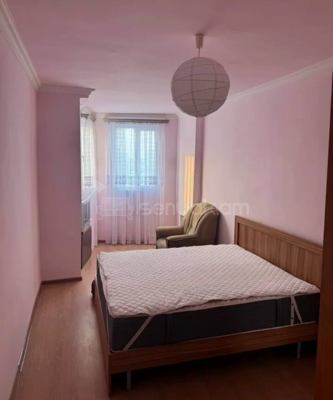 3 Սենյականոց Բնակարան, 95քմ, 13/16 հարկ, Նորմալ Վիճակում, Կահավորված, Արևկող