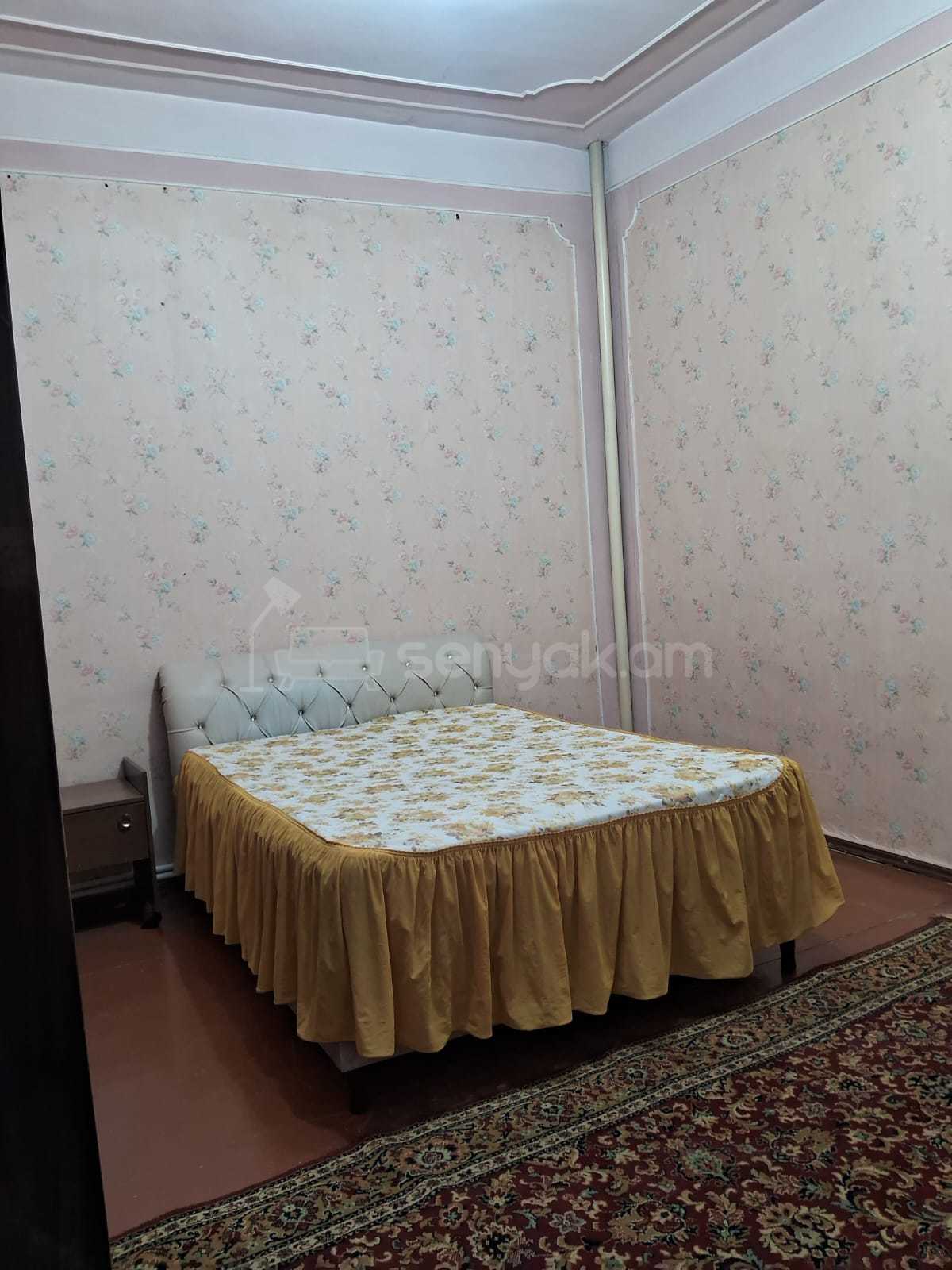 5 Սենյականոց Բնակարան Քարե Շենքում, 160քմ, 2/3 հարկ, Կոսմետիկ Վերանորոգված, Կահավորված