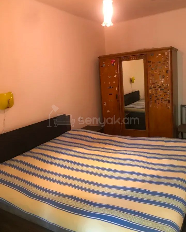 3 Սենյականոց Բնակարան, 80քմ, 4/11 հարկ, Նորմալ Վիճակում, Կահավորված