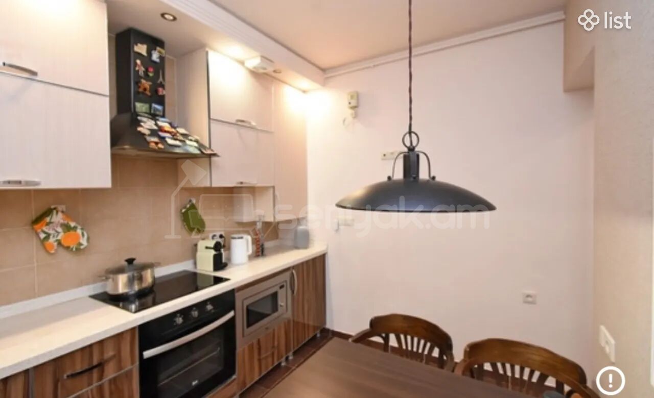 4 Սենյականոց Բնակարան Քարե Շենքում, 98քմ, 6/7 հարկ, Կապիտալ Վերանորոգված