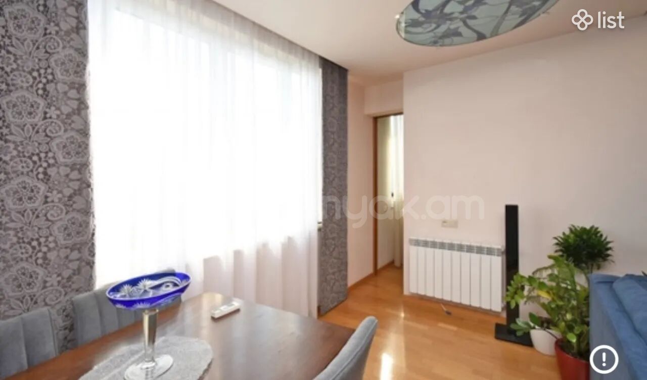 4 Սենյականոց Բնակարան Քարե Շենքում, 98քմ, 6/7 հարկ, Կապիտալ Վերանորոգված