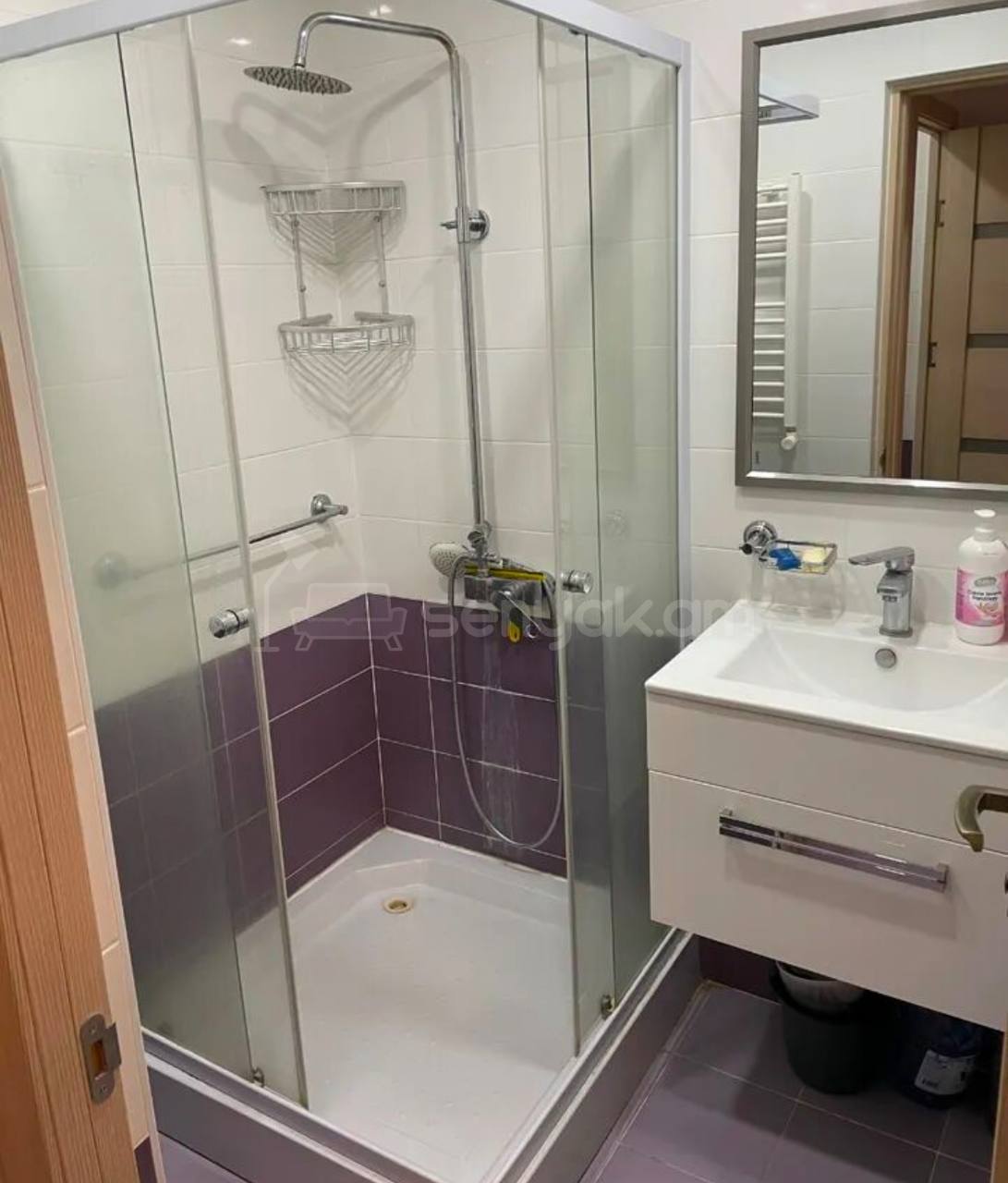 4 Սենյականոց Բնակարան, 100քմ, 3/9 հարկ, Կապիտալ Վերանորոգված, Կահավորված, Արևկող