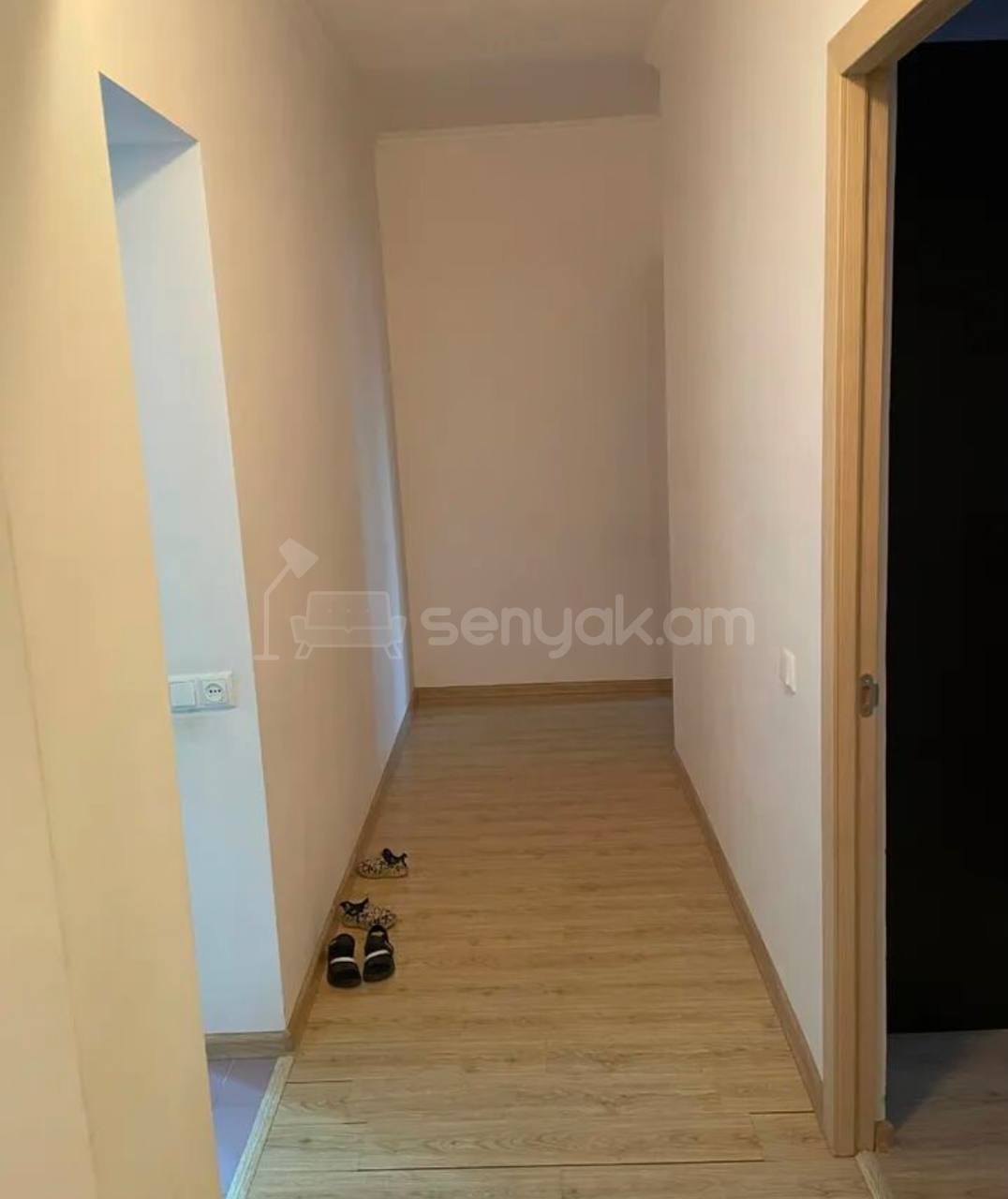 4 Սենյականոց Բնակարան, 100քմ, 3/9 հարկ, Կապիտալ Վերանորոգված, Կահավորված, Արևկող