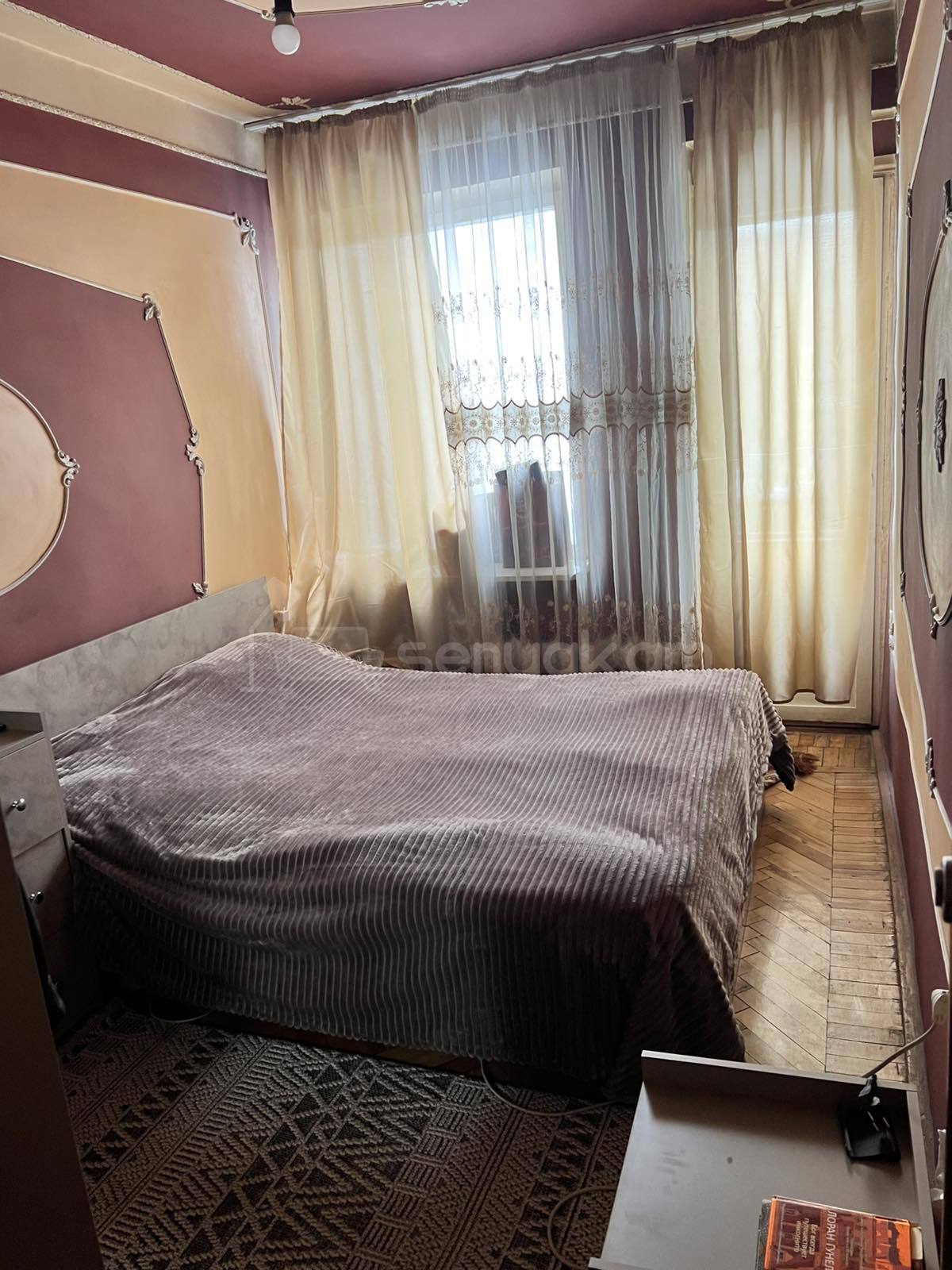 2 Սենյականոց Բնակարան Քարե Շենքում, 65քմ, 2/5 հարկ, Նորմալ Վիճակում