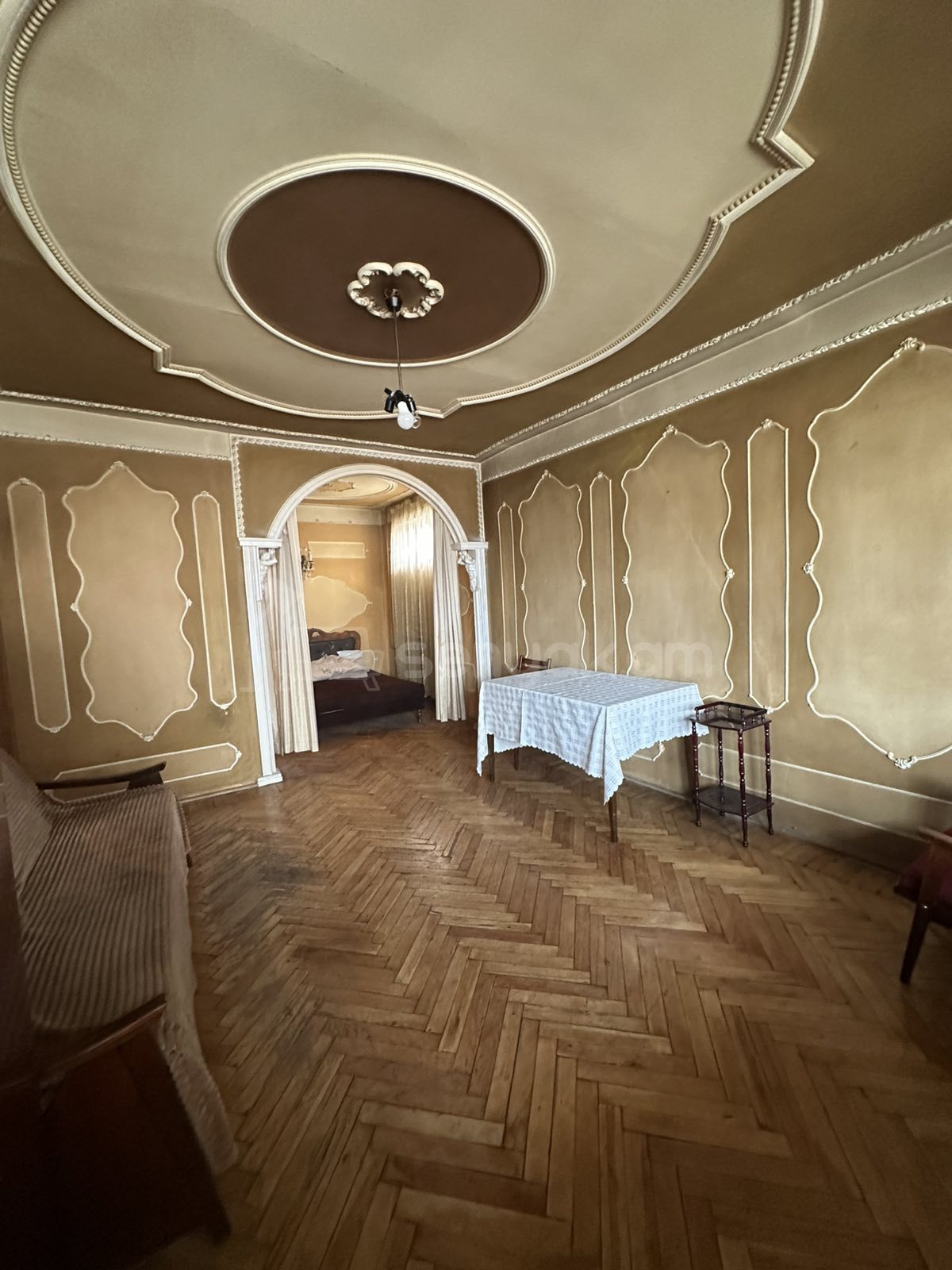 2 Սենյականոց Բնակարան Քարե Շենքում, 65քմ, 2/5 հարկ, Նորմալ Վիճակում