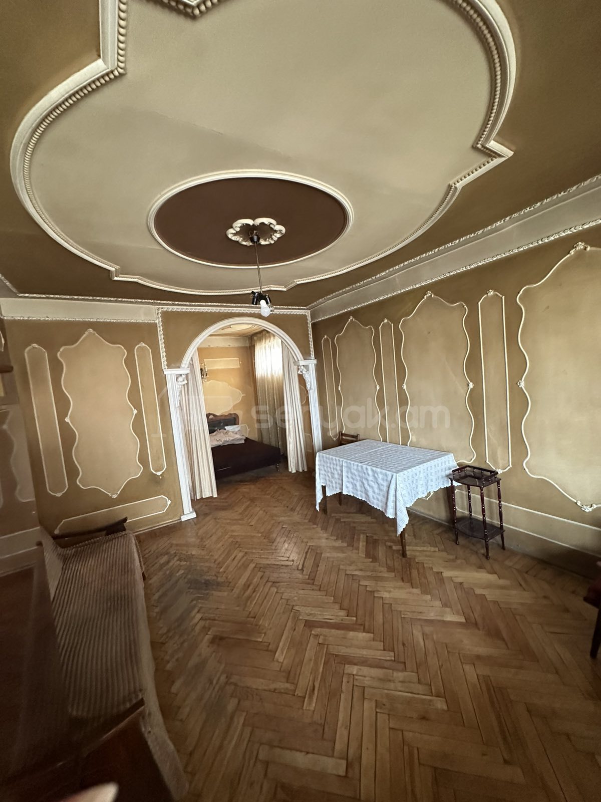 2 Սենյականոց Բնակարան Քարե Շենքում, 65քմ, 2/5 հարկ, Նորմալ Վիճակում