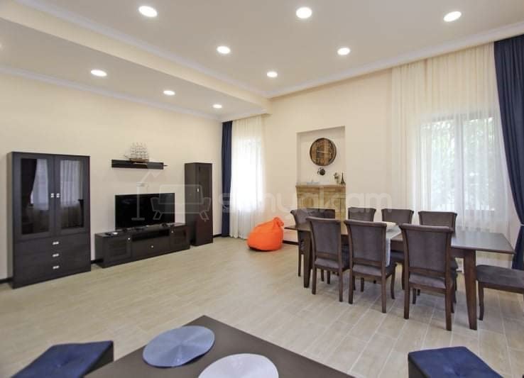 6 Սենյականոց Շքեղ Առանձնատուն, 250քմ, Կահավորված, Լողավազանով