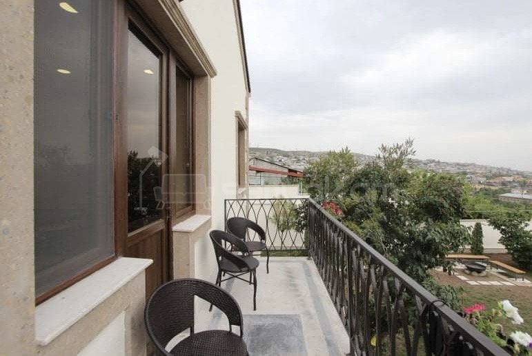 6 Սենյականոց Շքեղ Առանձնատուն, 250քմ, Կահավորված, Լողավազանով