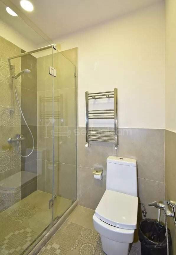 6 Սենյականոց Շքեղ Առանձնատուն, 250քմ, Կահավորված, Լողավազանով