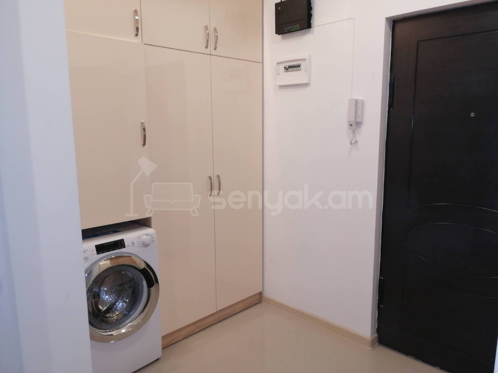 2 Սենյականոց Բնակարան Նորակառույցում, 65քմ, 4/16 հարկ, Դիզայներական Վերանորոգված, Կահավորված, Արևկող