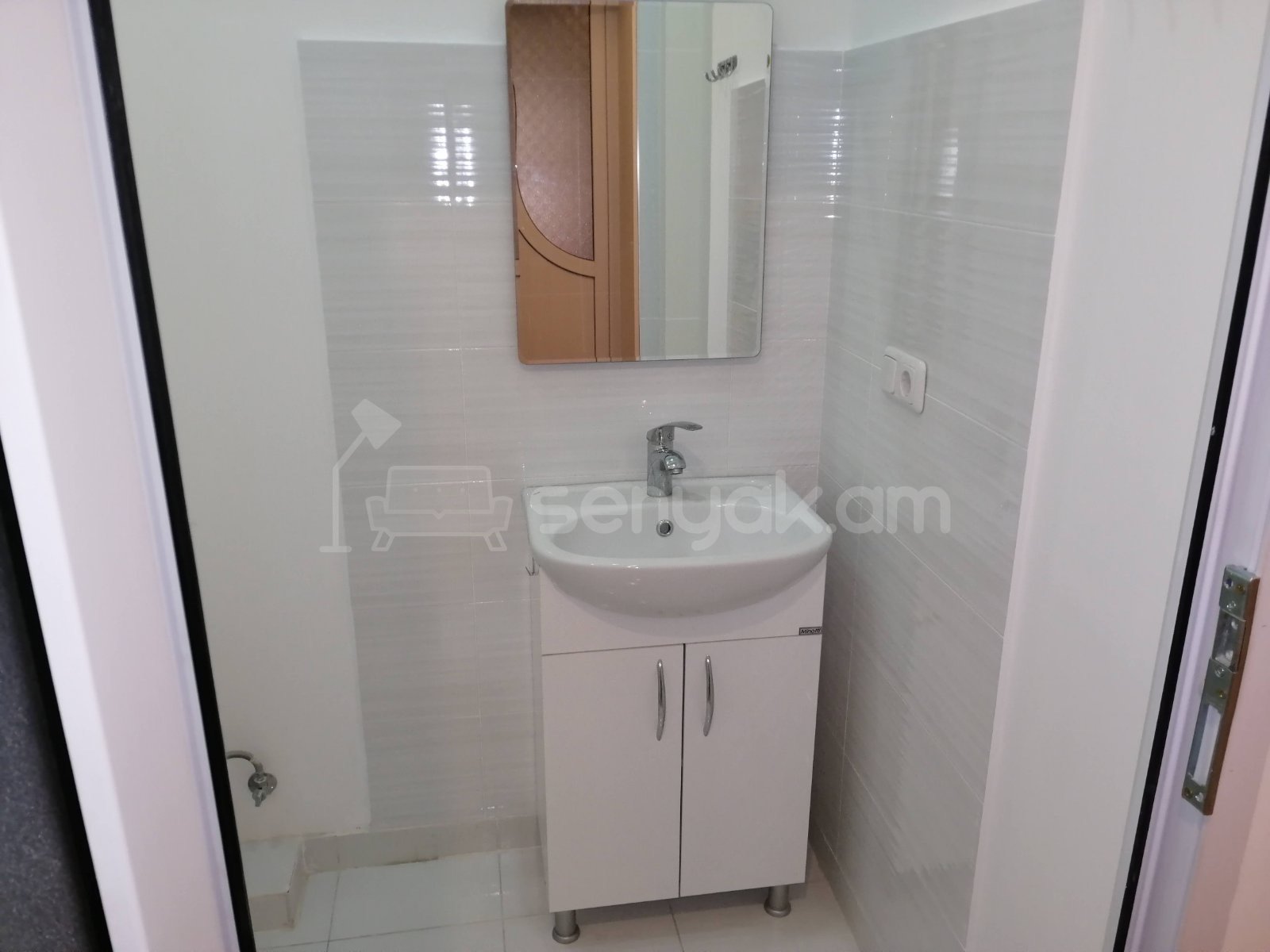 2 Սենյականոց Բնակարան Նորակառույցում, 65քմ, 4/16 հարկ, Դիզայներական Վերանորոգված, Կահավորված, Արևկող