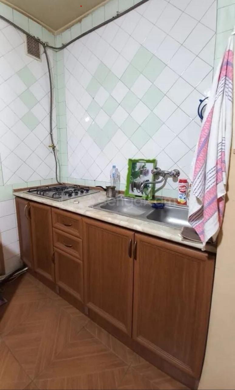 3 Սենյականոց Բնակարան, 70քմ, 4/9 հարկ, Նորմալ Վիճակում