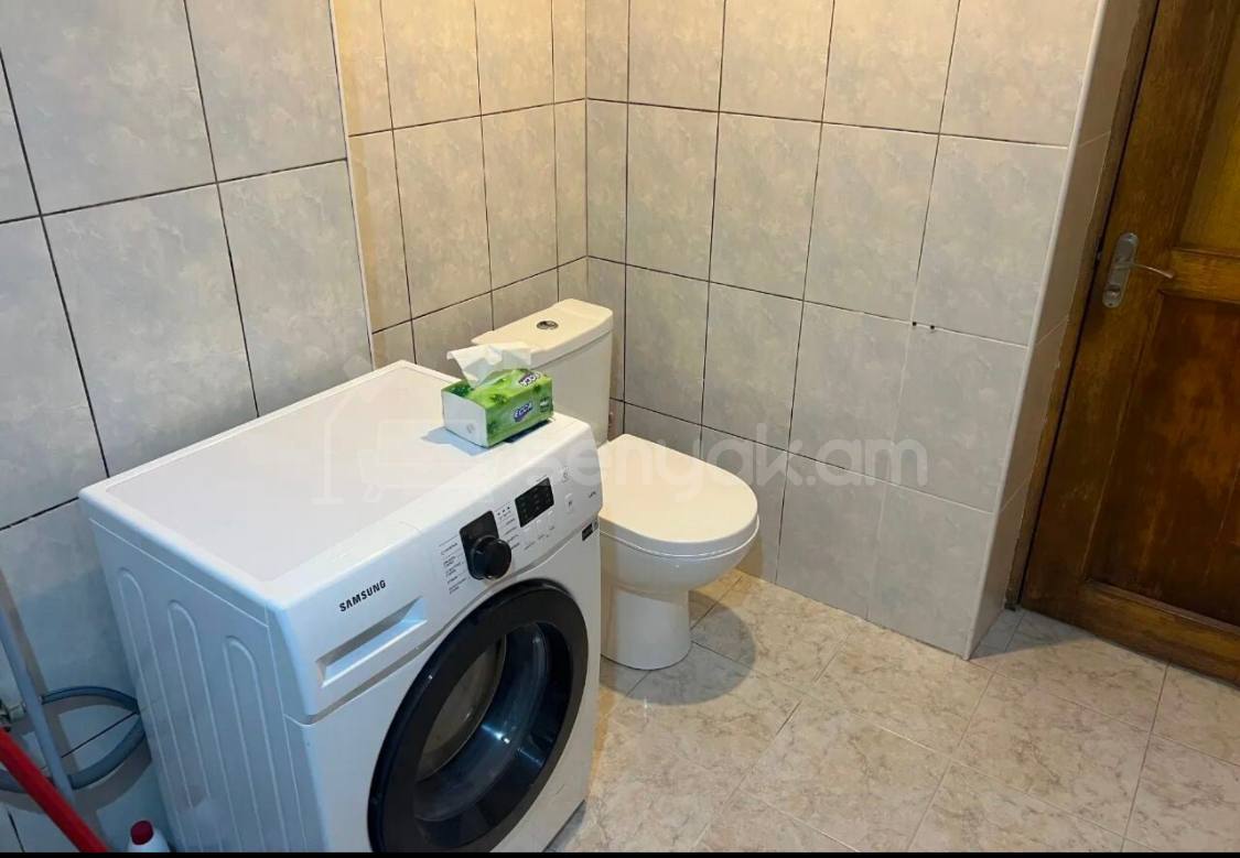 2 Սենյականոց Բնակարան, 68քմ, 1/9 հարկ, Կապիտալ Վերանորոգված, Կահավորված, Արևկող