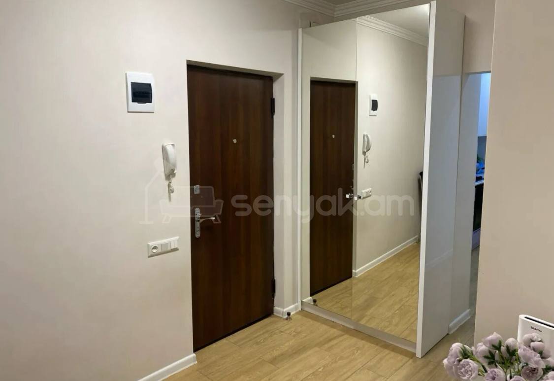 3 Սենյականոց Բնակարան, 83քմ, 3/9 հարկ, Կապիտալ Վերանորոգված