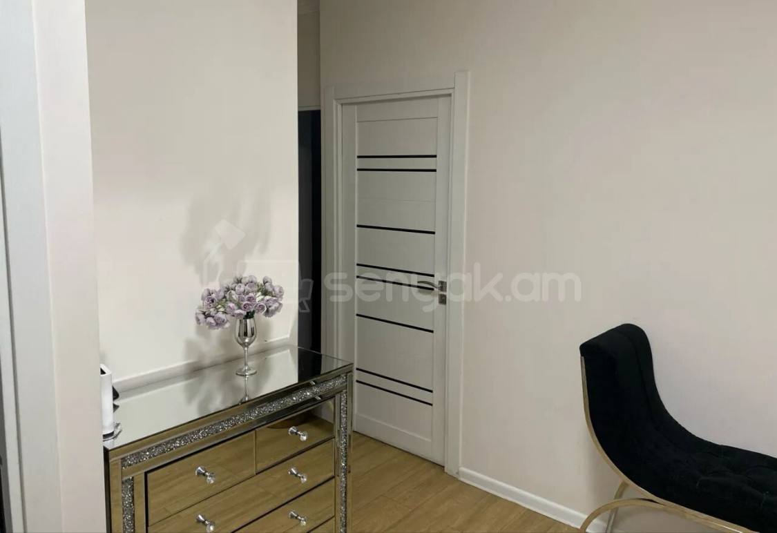 3 Սենյականոց Բնակարան, 83քմ, 3/9 հարկ, Կապիտալ Վերանորոգված