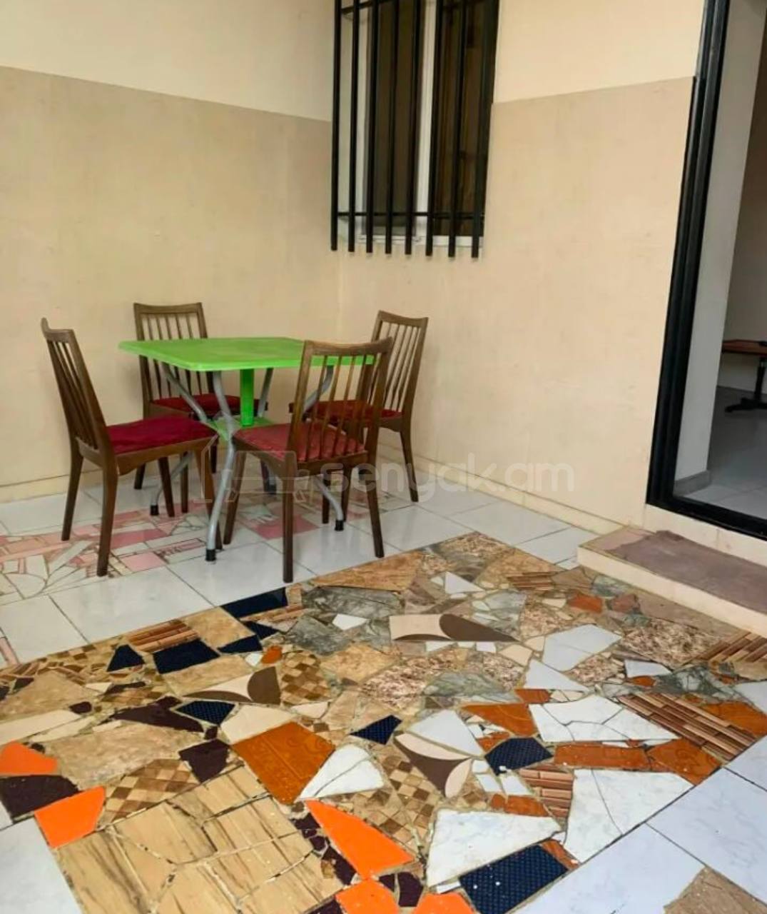 2 Սենյականոց Սեփական Տուն, 80քմ, Նորմալ Վիճակում, Կահավորված