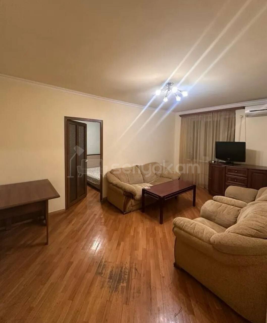 2 Սենյականոց Բնակարան, 50քմ, 3/3 հարկ, Նորմալ Վիճակում, Կահավորված, Արևկող