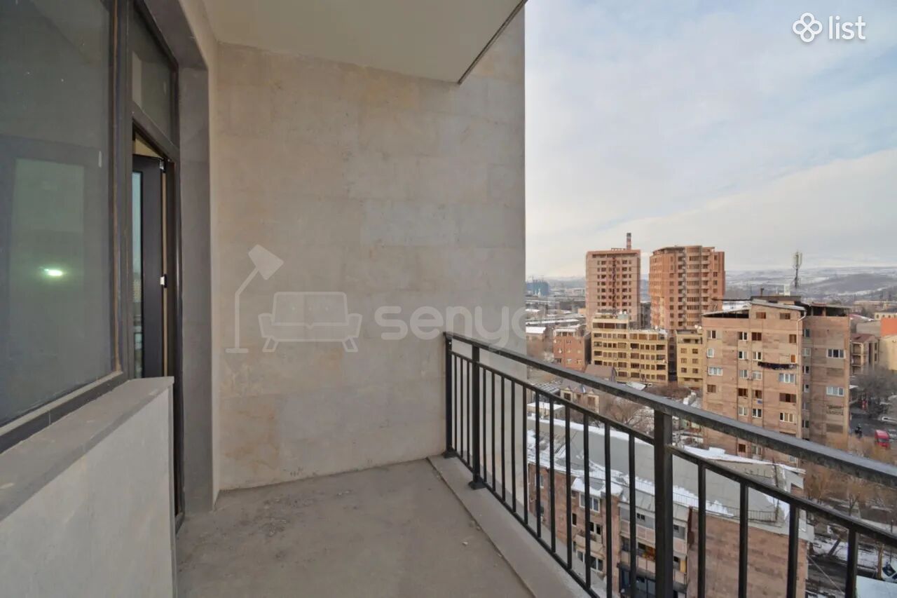 3 Սենյականոց Բնակարան Նորակառույցում, 103քմ, 12/14 հարկ, Պետական Վիճակում