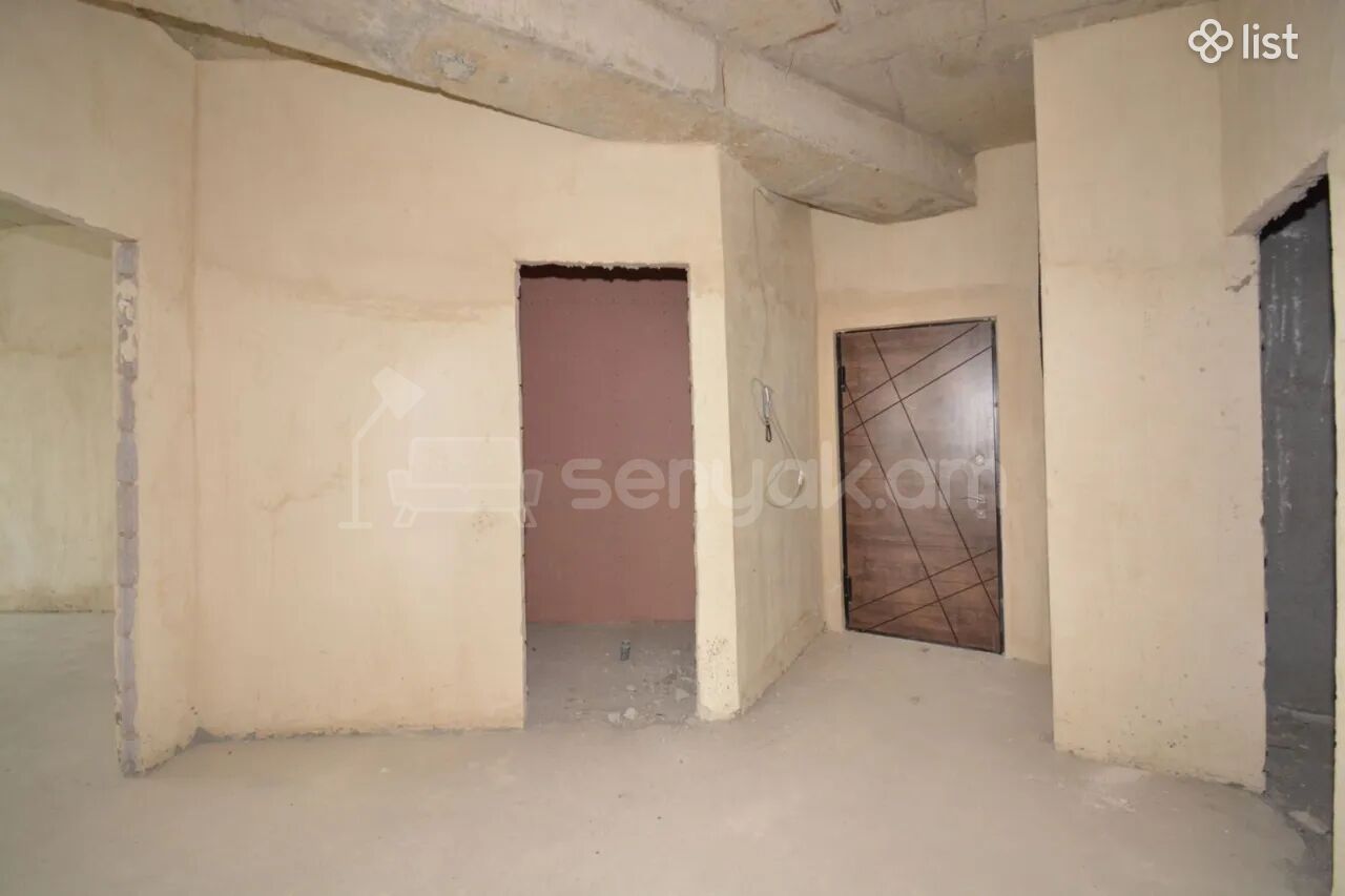 3 Սենյականոց Բնակարան Նորակառույցում, 103քմ, 12/14 հարկ, Պետական Վիճակում